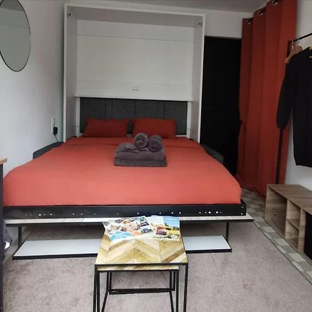 Chambre 2 Pas Du Centre-Ville Gisors Exterior foto